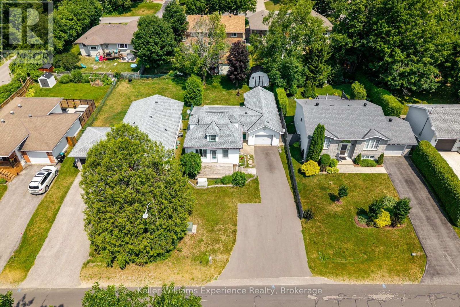 133 BURKE STREET - 37