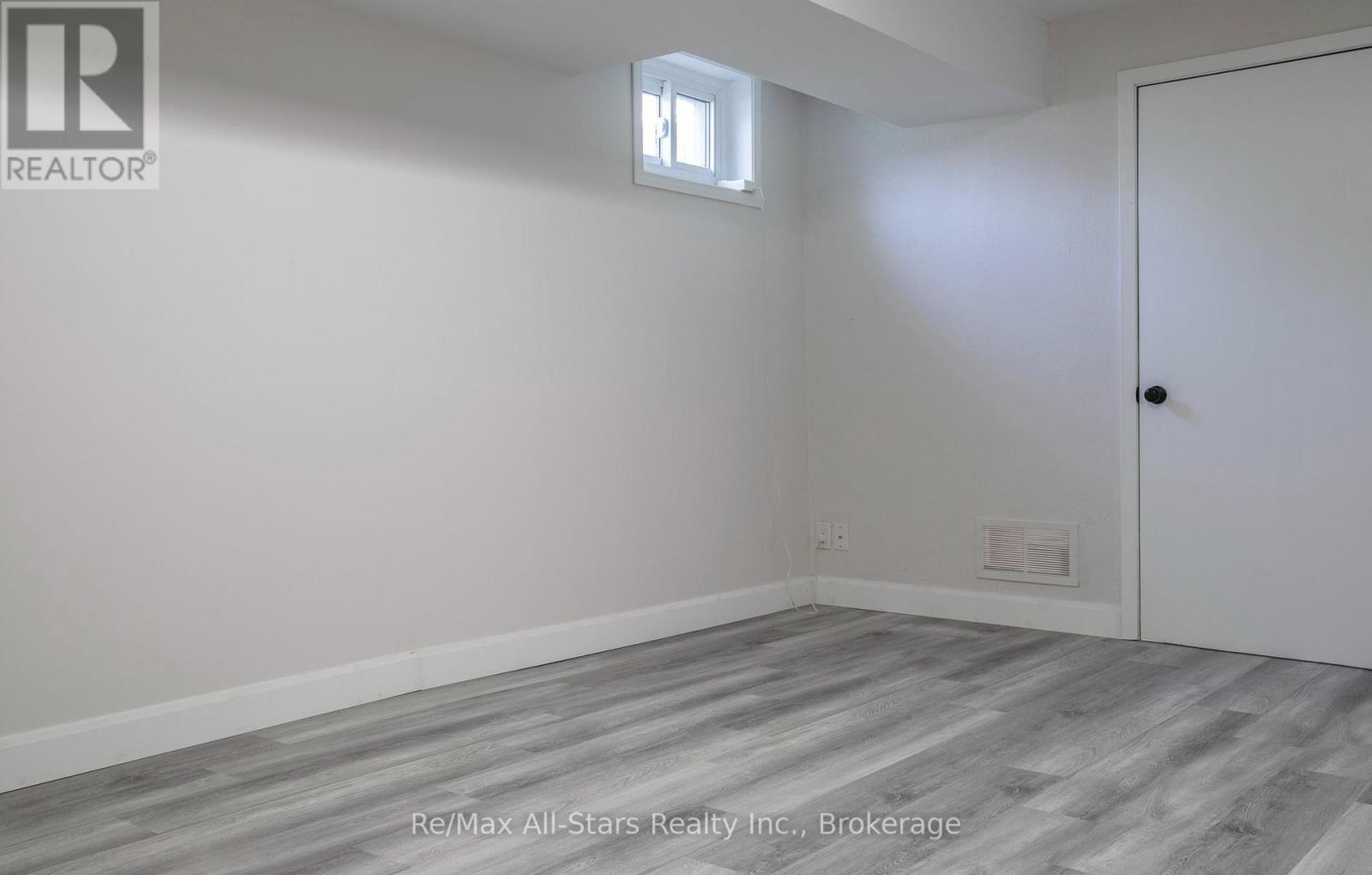 133 ROSA STREET - 24