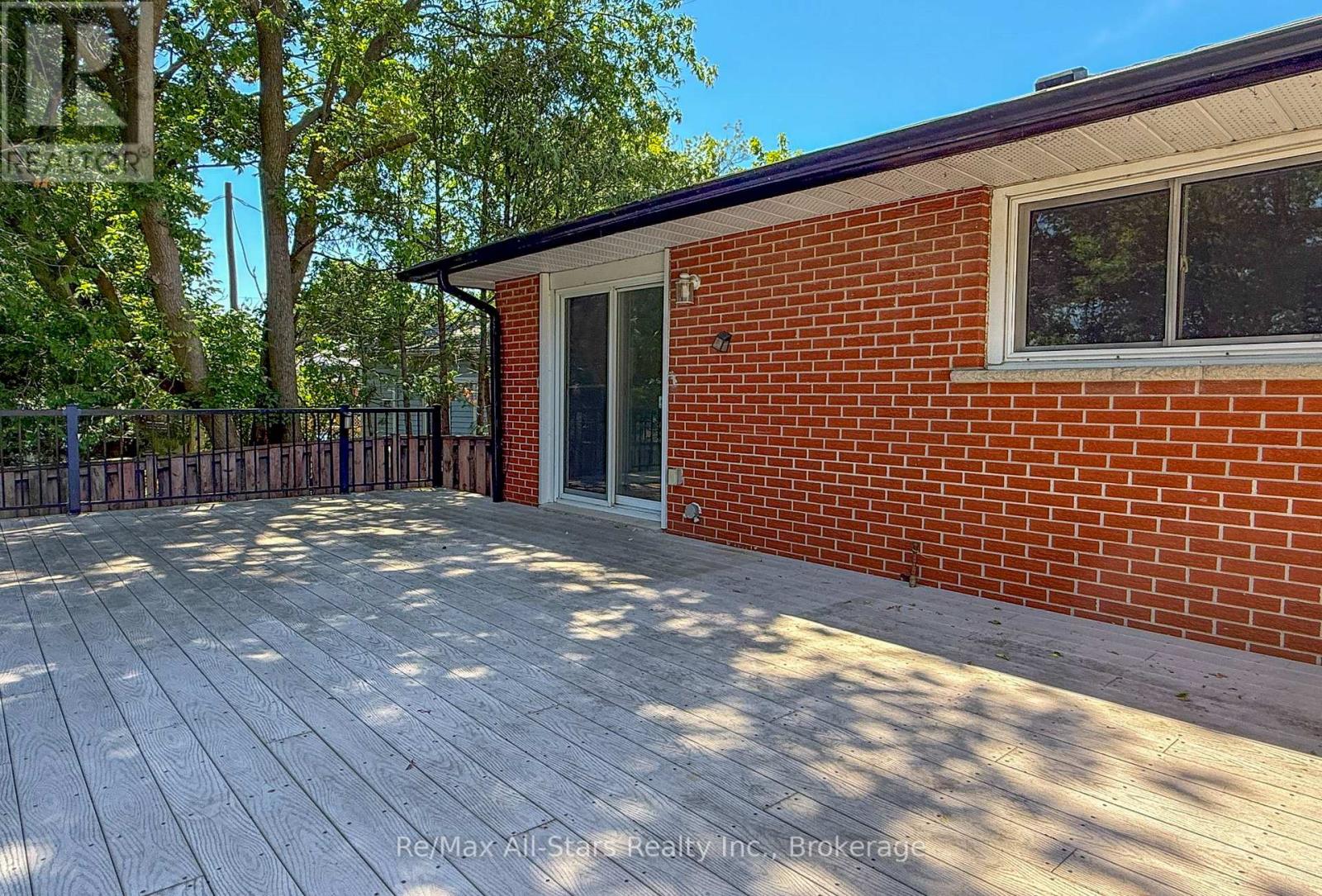 133 ROSA STREET - 30