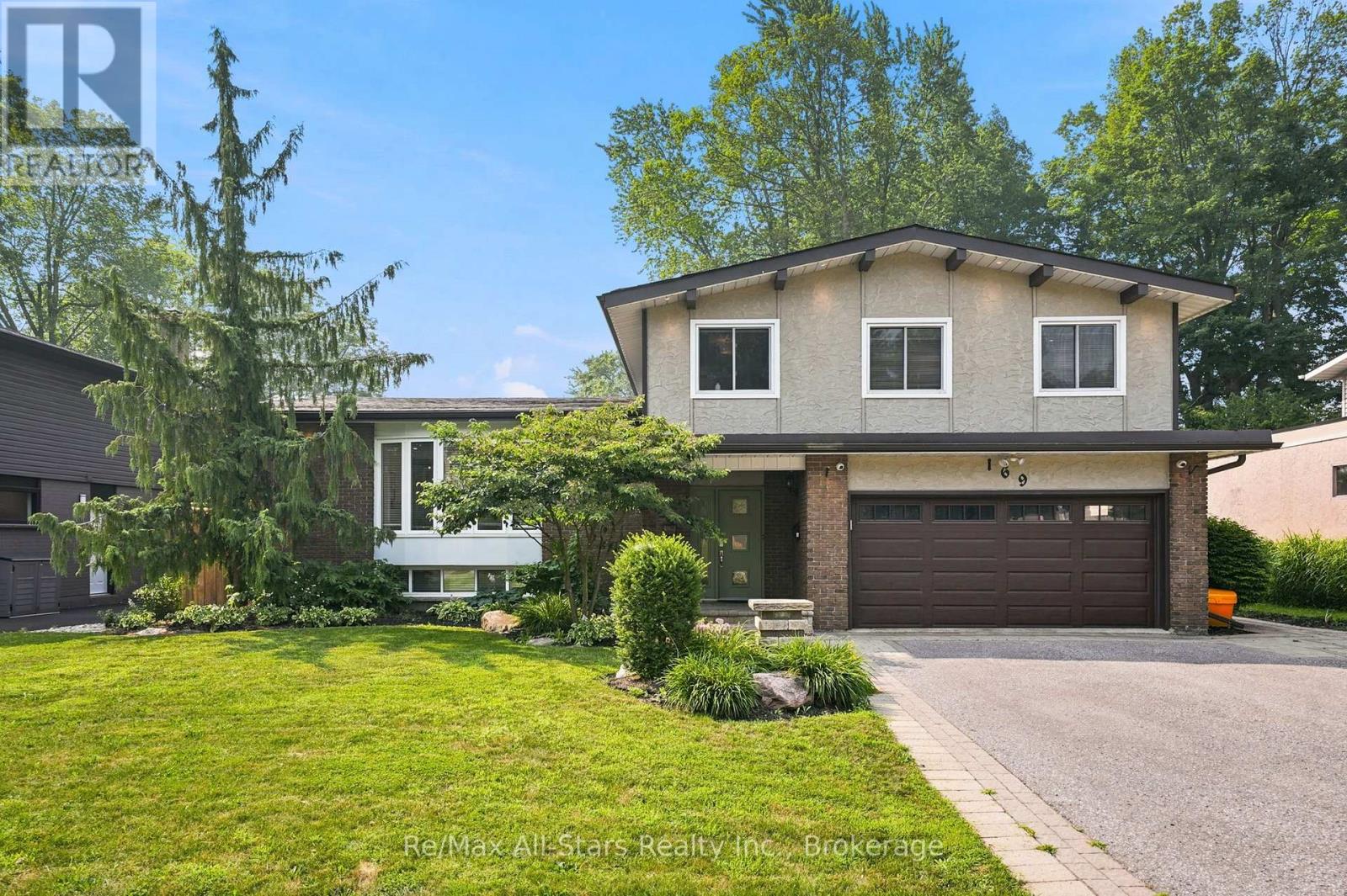 169 MARICA AVENUE - 2