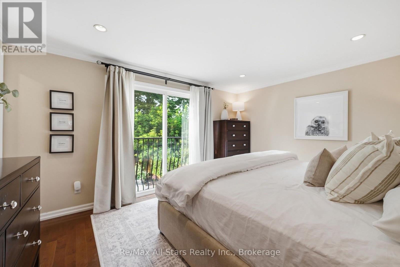 169 MARICA AVENUE - 20
