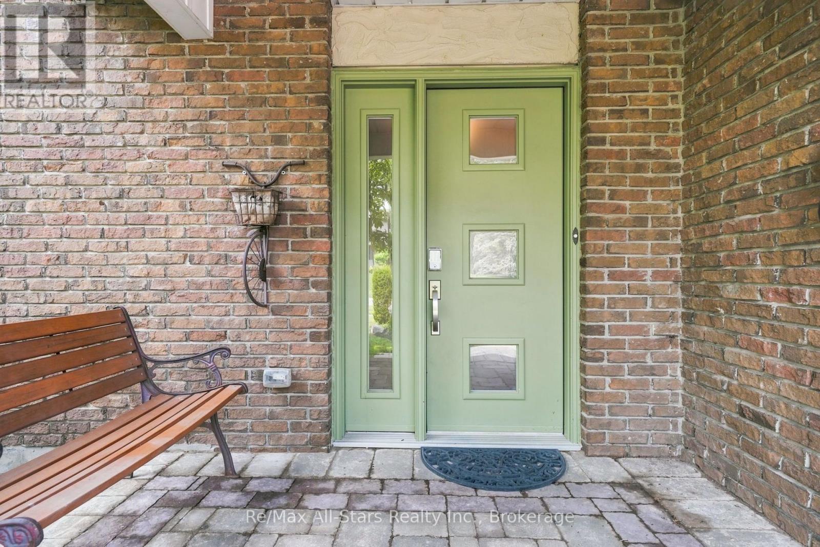 169 MARICA AVENUE - 3