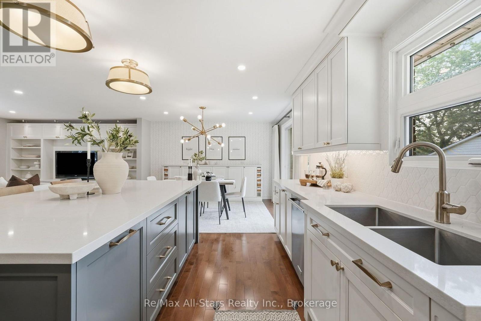 169 MARICA AVENUE - 9