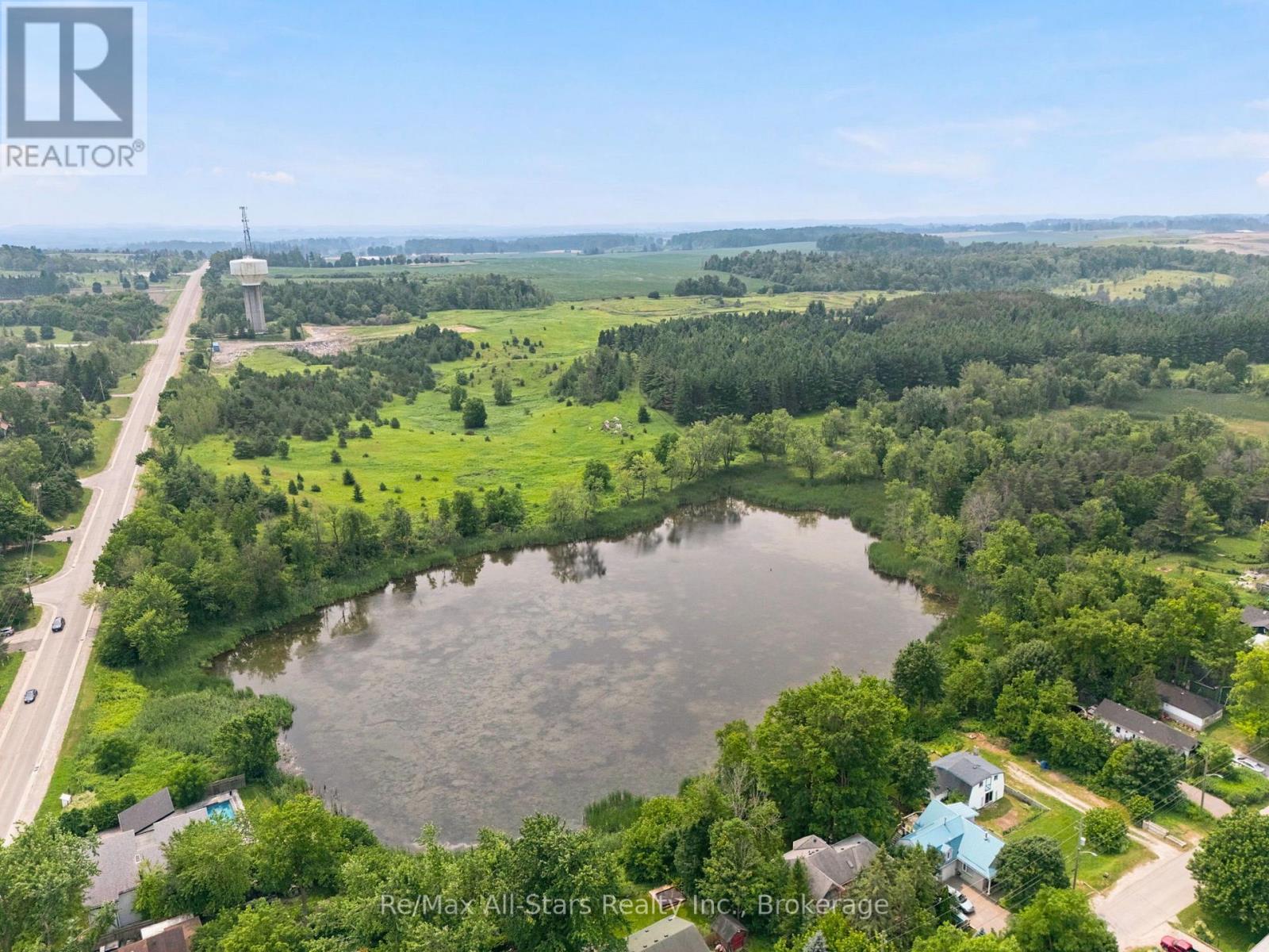 5987 LAKESHORE ROAD - 35