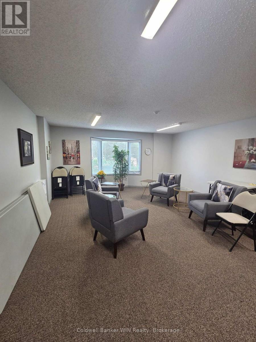 #306 440 DURHAM STREET W - 12