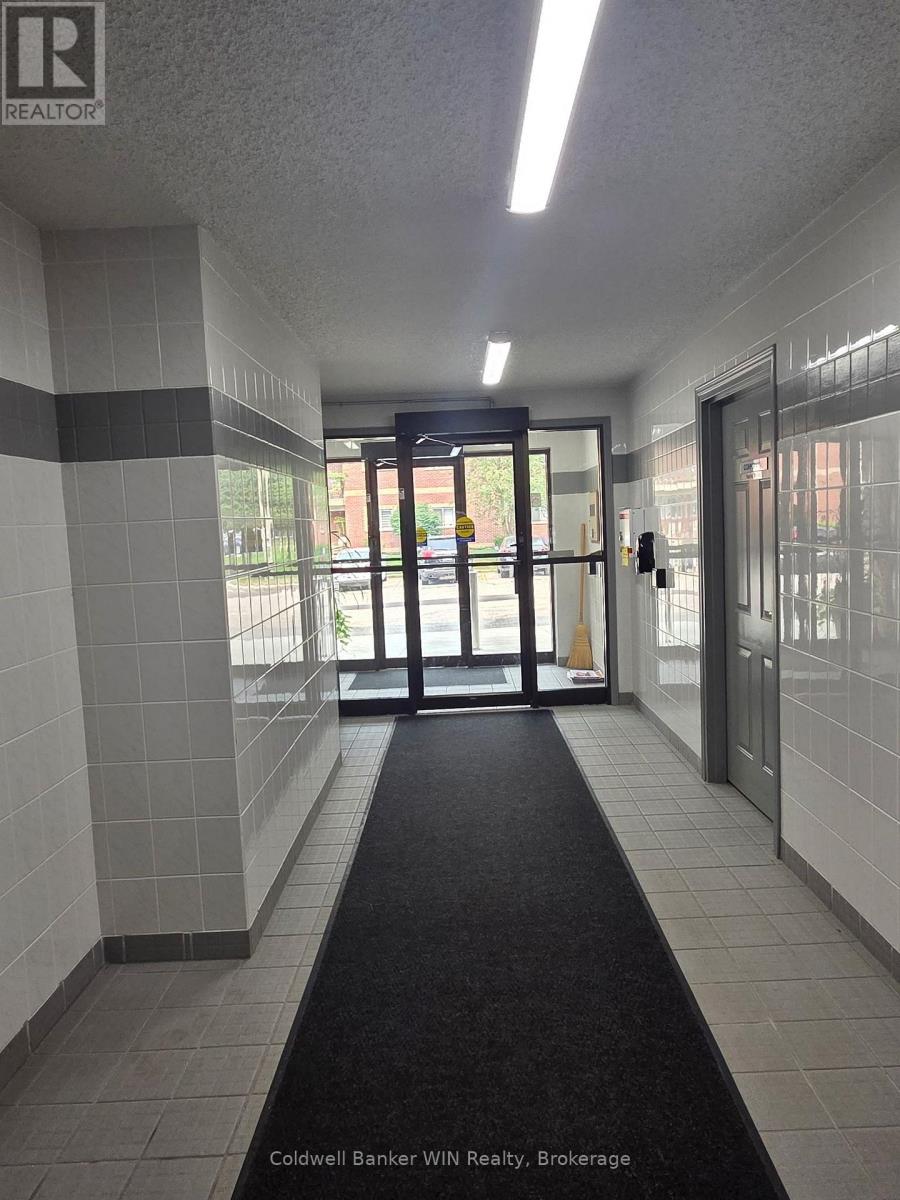 #306 440 DURHAM STREET W - Image 9