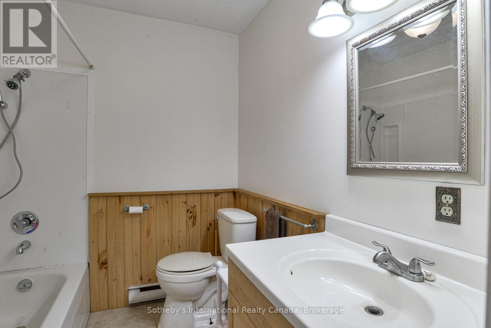 1048 OLD FALKENBURG ROAD - 12