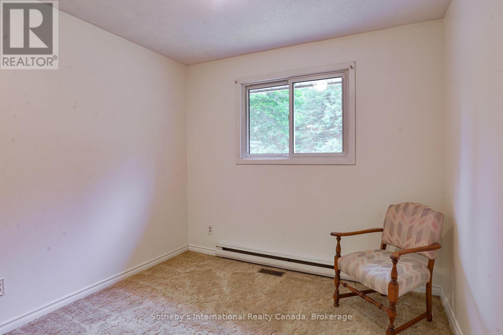 1048 OLD FALKENBURG ROAD - 15