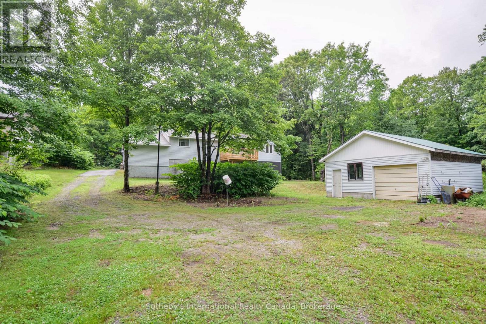 1048 OLD FALKENBURG ROAD - 23