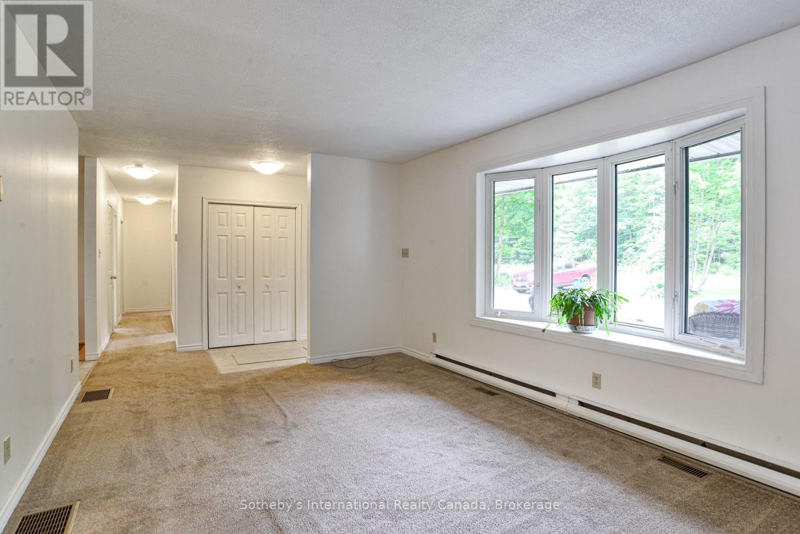 1048 OLD FALKENBURG ROAD - 4