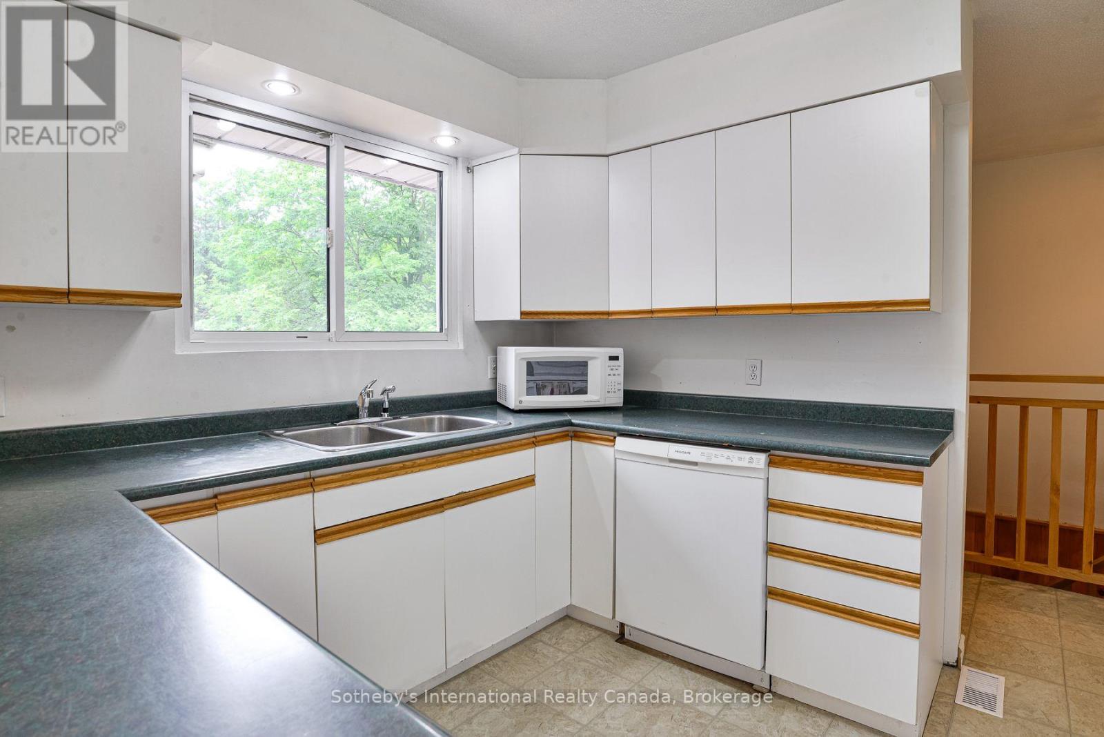 1048 OLD FALKENBURG ROAD - 7