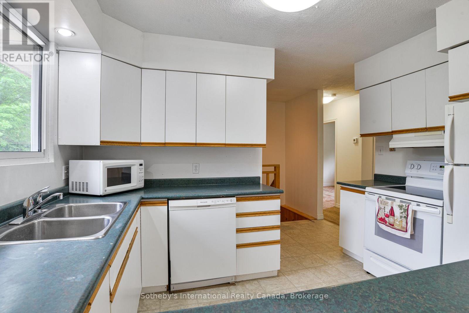 1048 OLD FALKENBURG ROAD - 8
