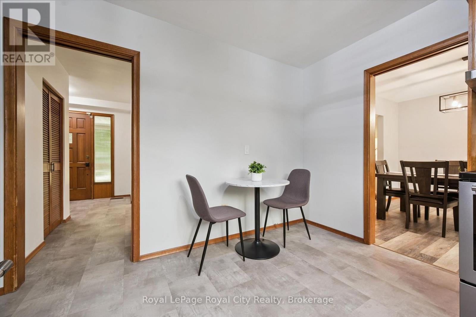 30 WESTMINSTER AVENUE - 18