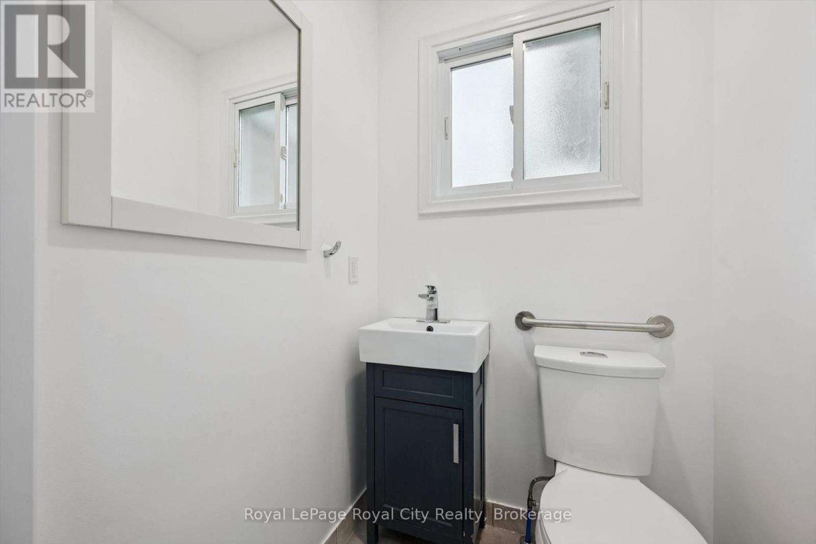 30 WESTMINSTER AVENUE - 22
