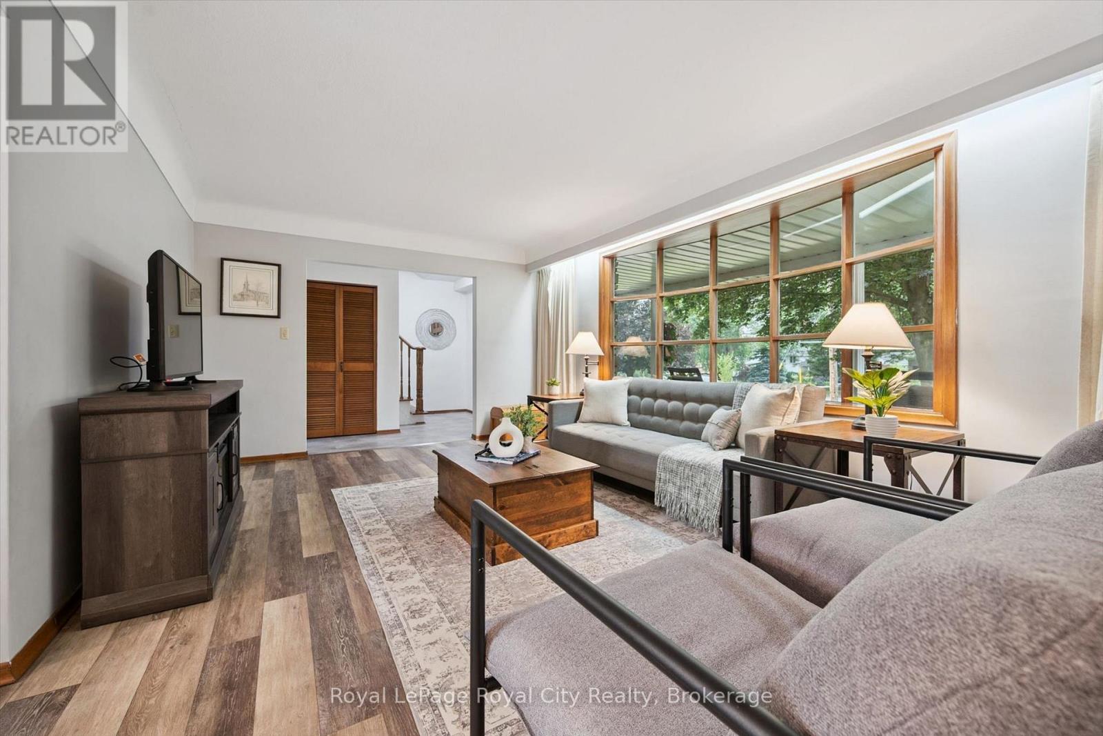 30 WESTMINSTER AVENUE - 9