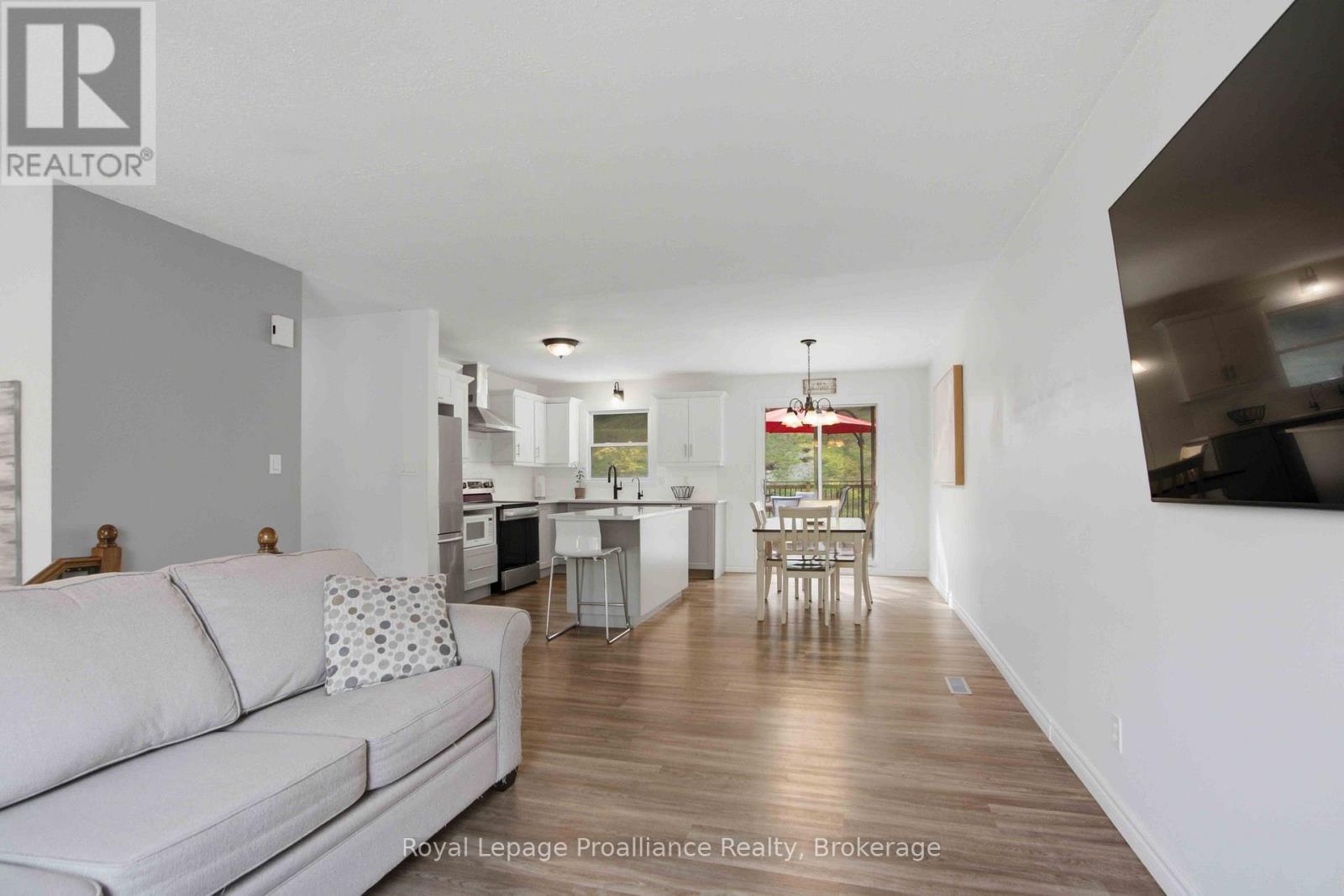 25 RADESKI STREET - 6