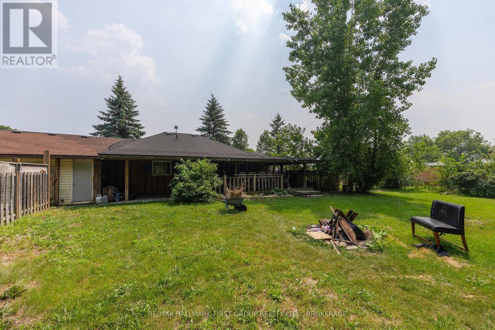 469 ABSALOM ROAD - 2