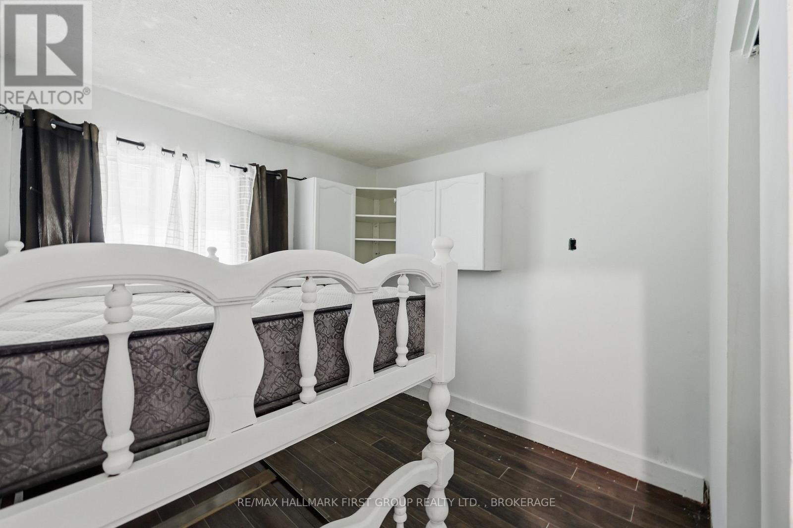 469 ABSALOM ROAD - 20