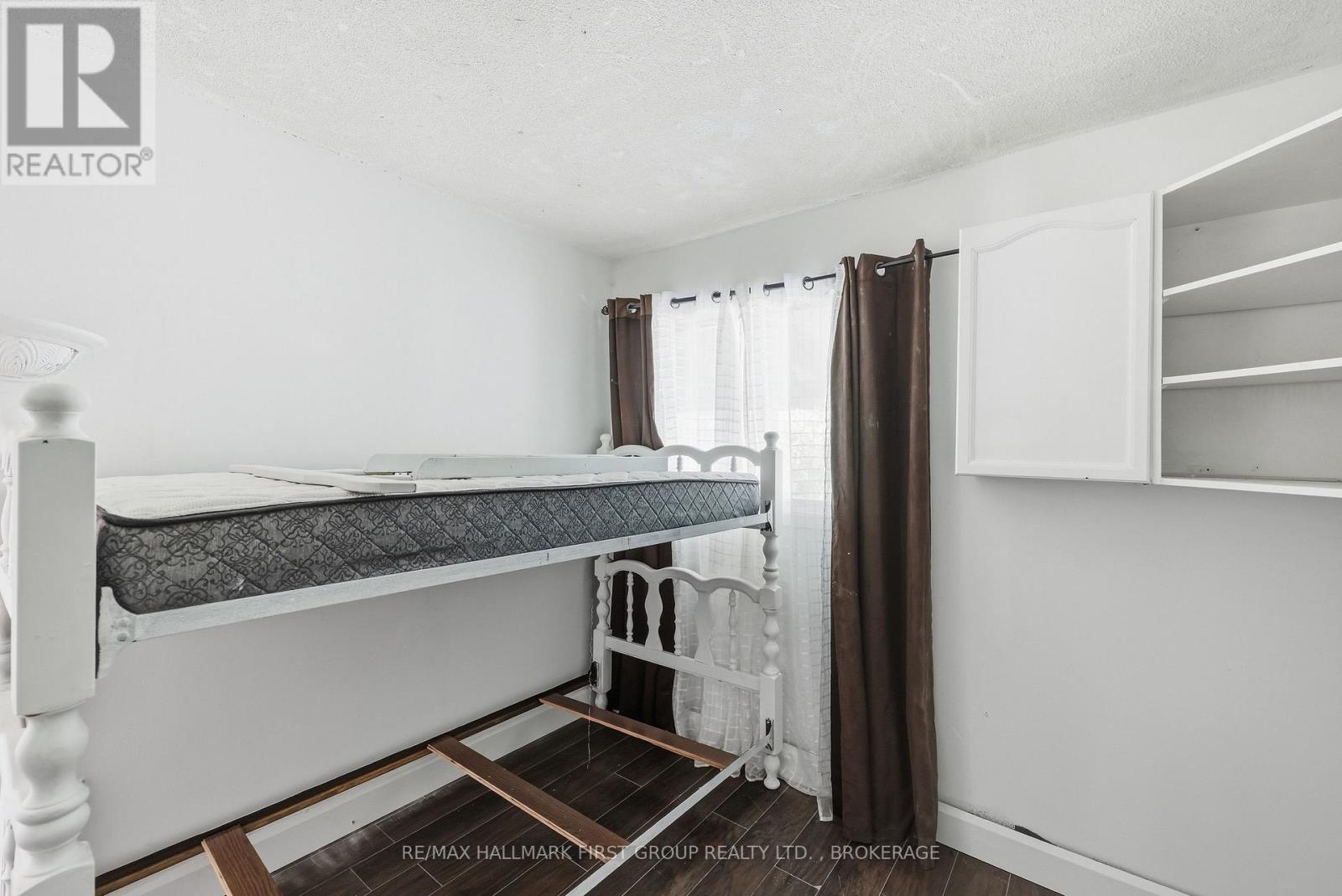 469 ABSALOM ROAD - 21