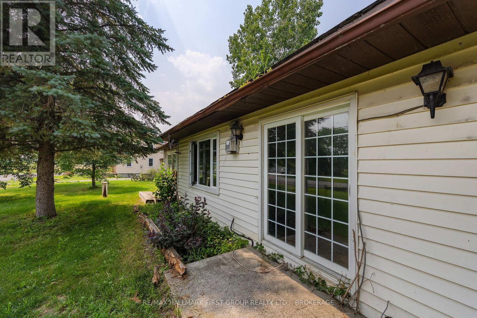 469 ABSALOM ROAD - 31