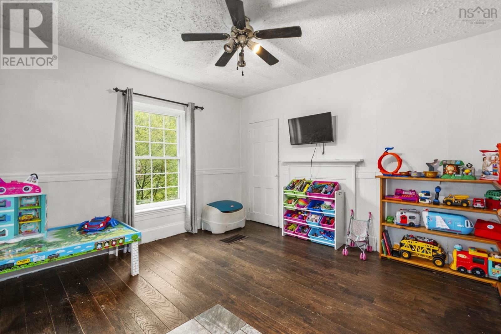 1160 Woodville Road - 17