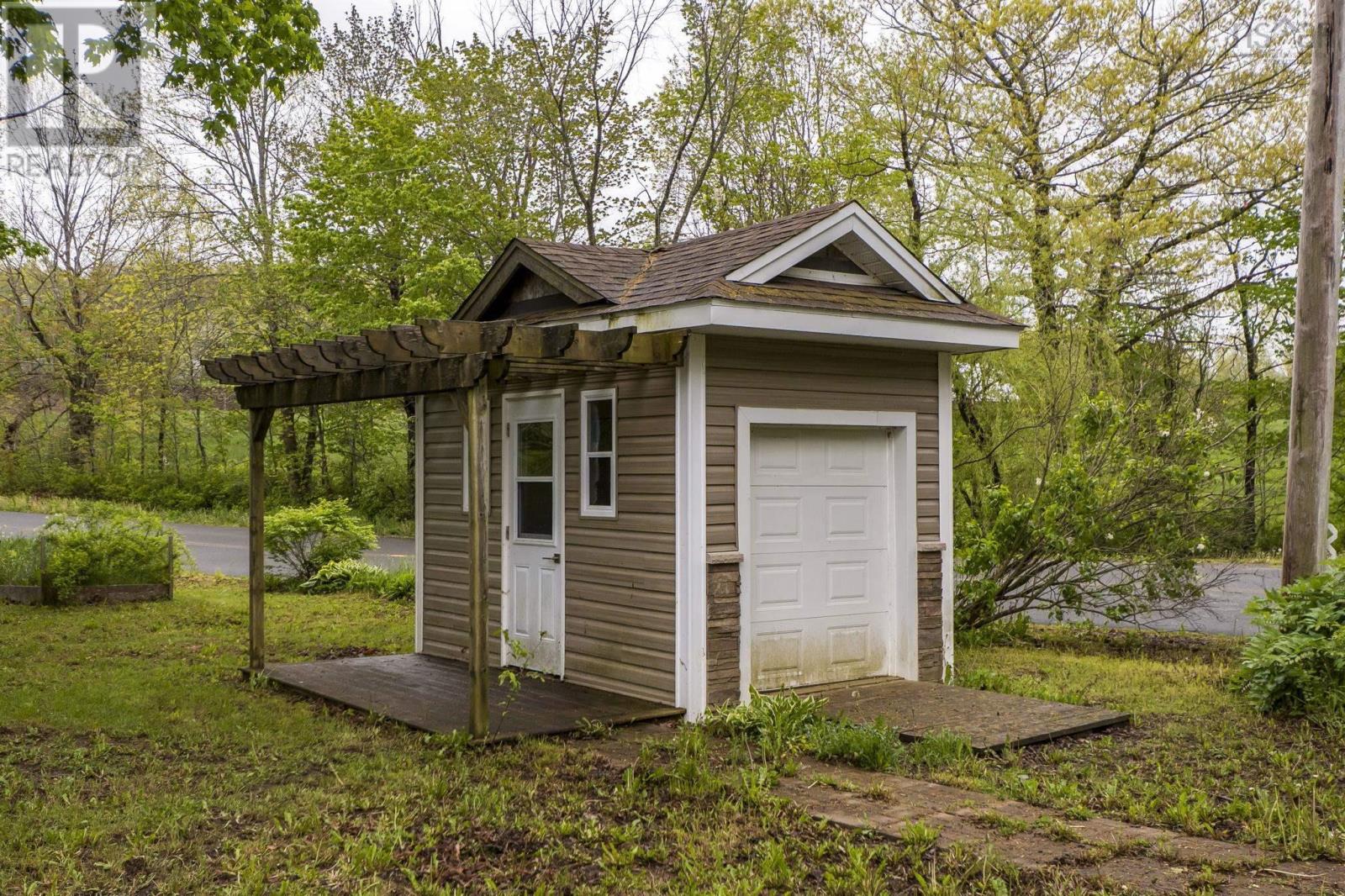 1160 Woodville Road - 34