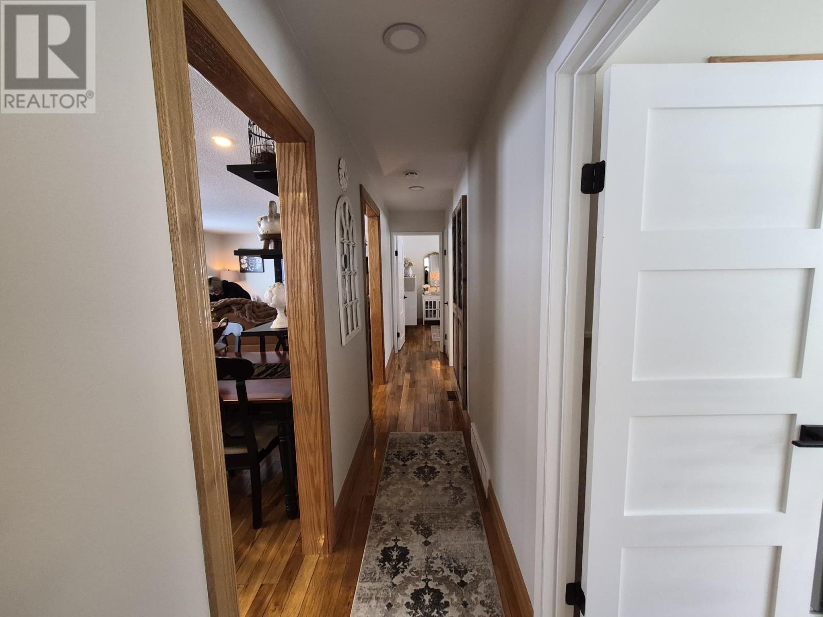 34 Redwing Ave - 22