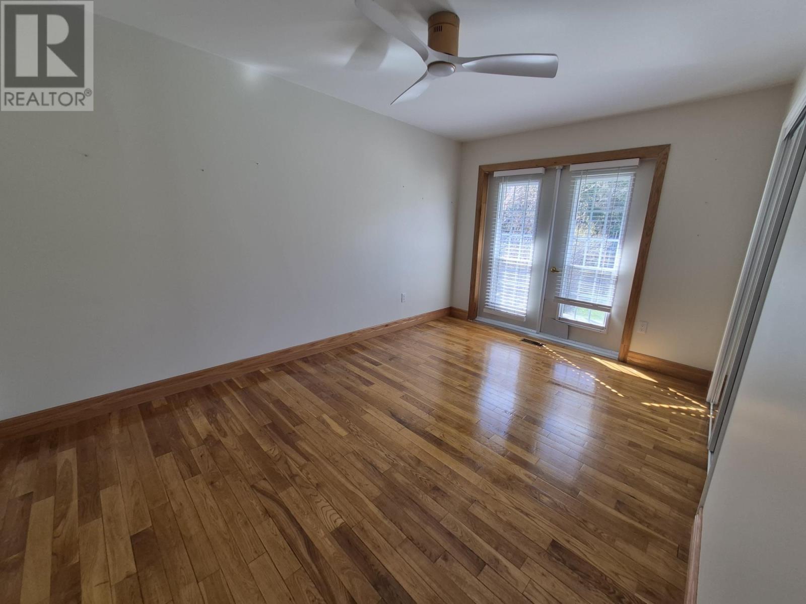 34 Redwing Ave - 27