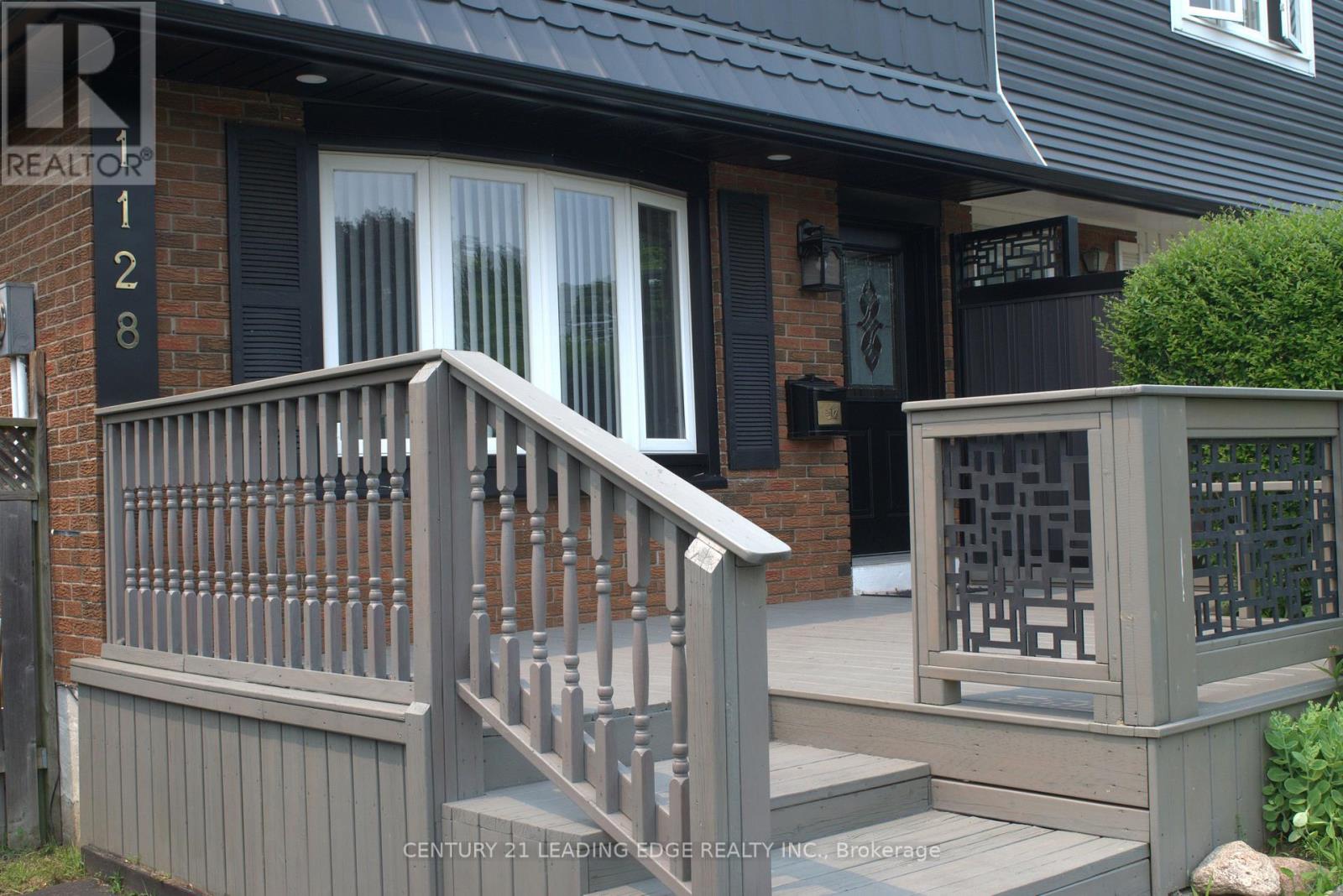 1128 VALLEY COURT N - 3
