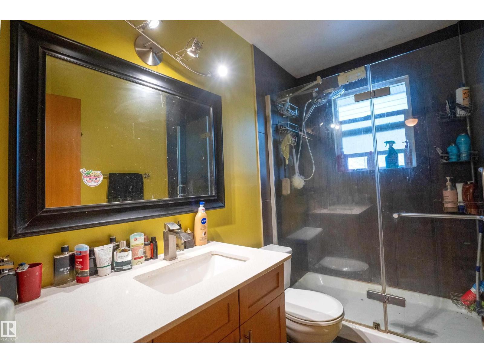 5307 105 ST NW - 14