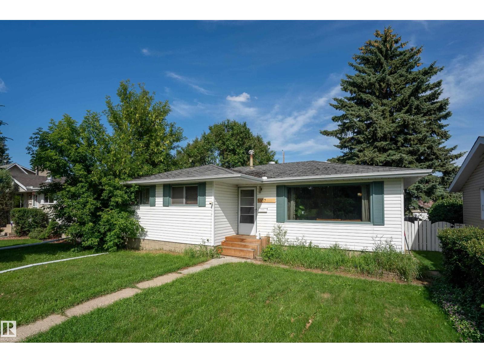 5307 105 ST NW - 2