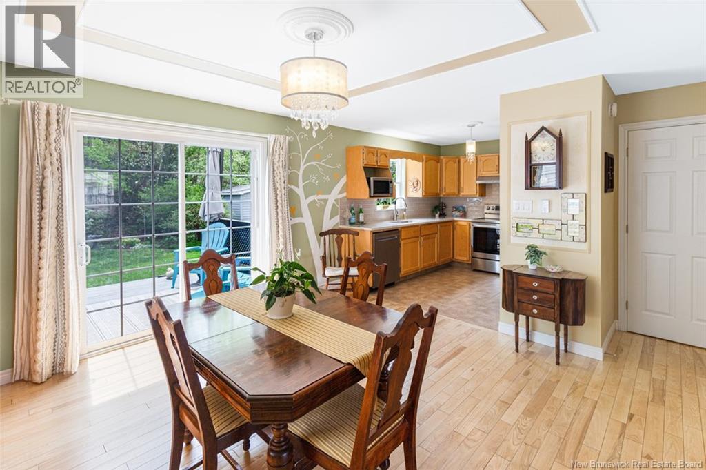 97 Merlot Crescent - 2