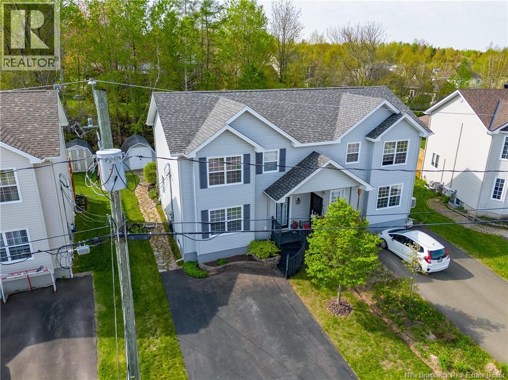 97 Merlot Crescent - 36