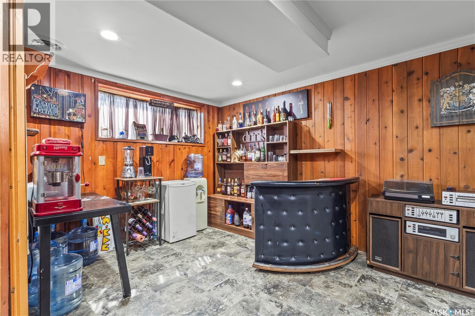 2450 15th AVENUE E - 16