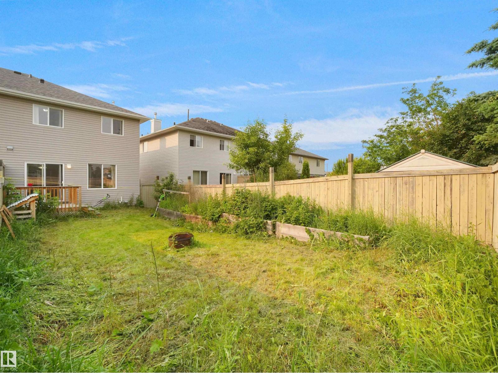 8111 7 AV SW SW - 8