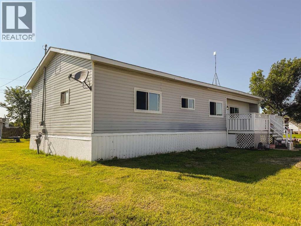4540 48 Street - 47