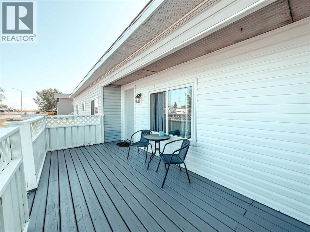 4540 48 Street - 48