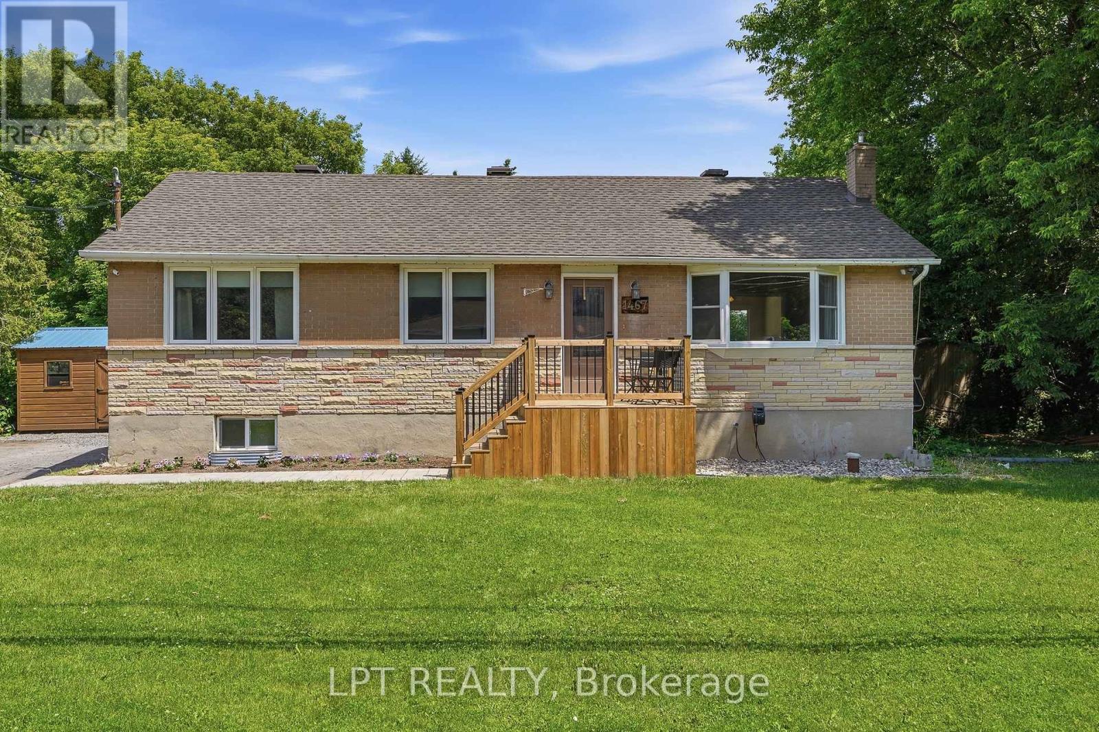 1467 MEADOW ROAD N - 1
