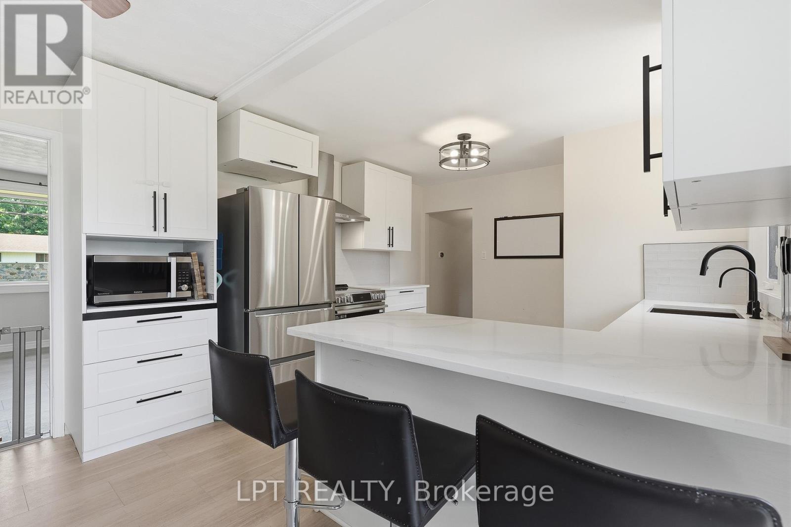 1467 MEADOW ROAD N - 12