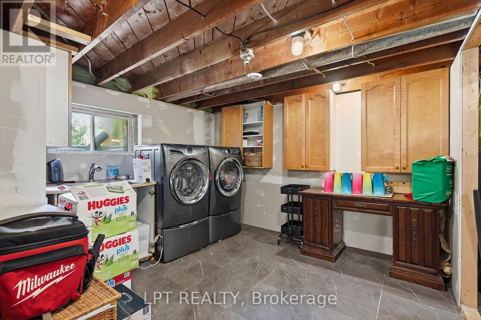1467 MEADOW ROAD N - 25