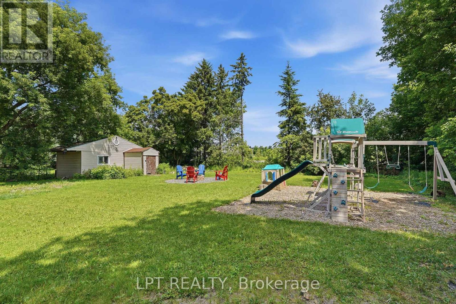 1467 MEADOW ROAD N - 28