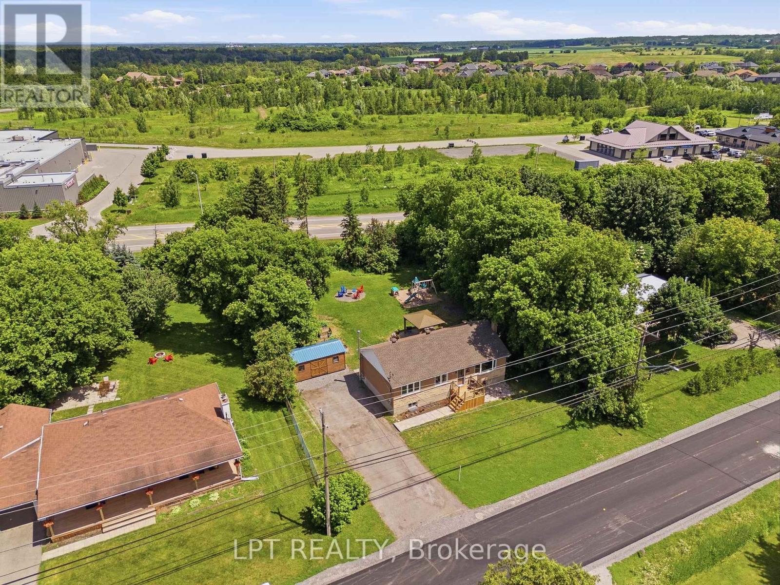 1467 MEADOW ROAD N - 32