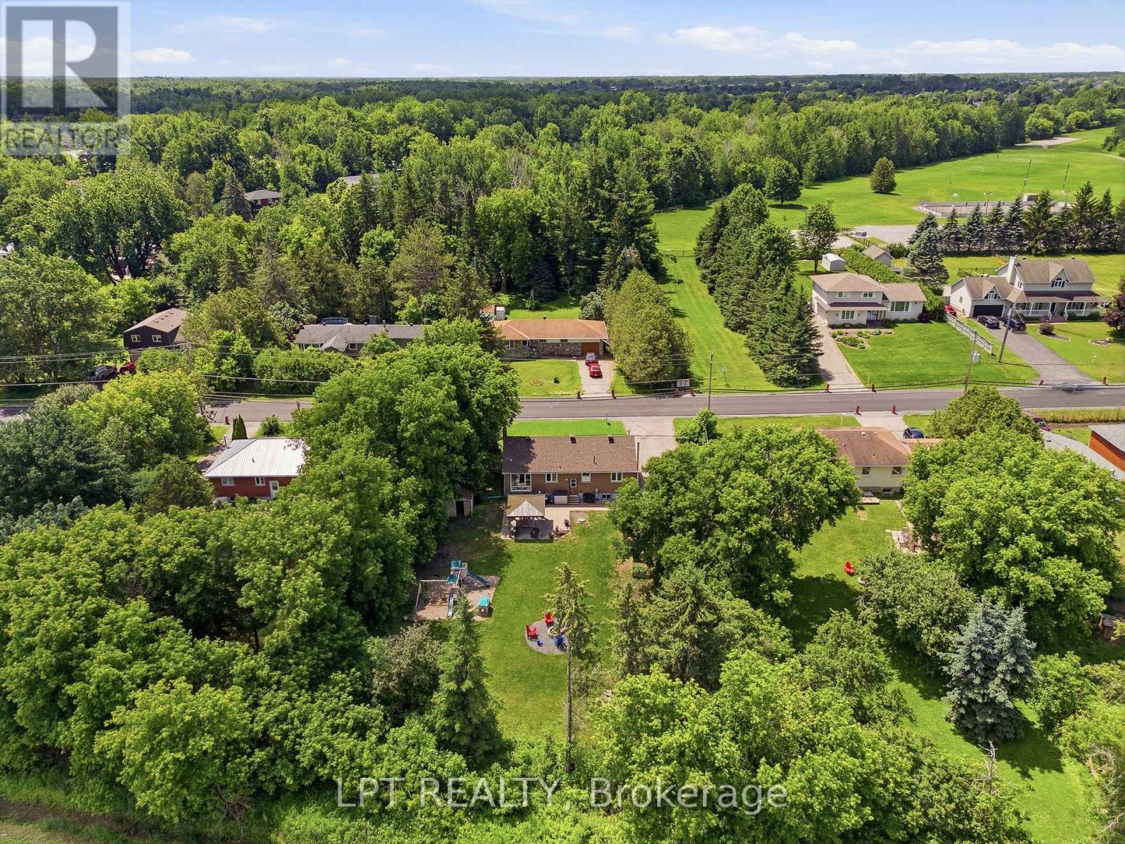 1467 MEADOW ROAD N - 34