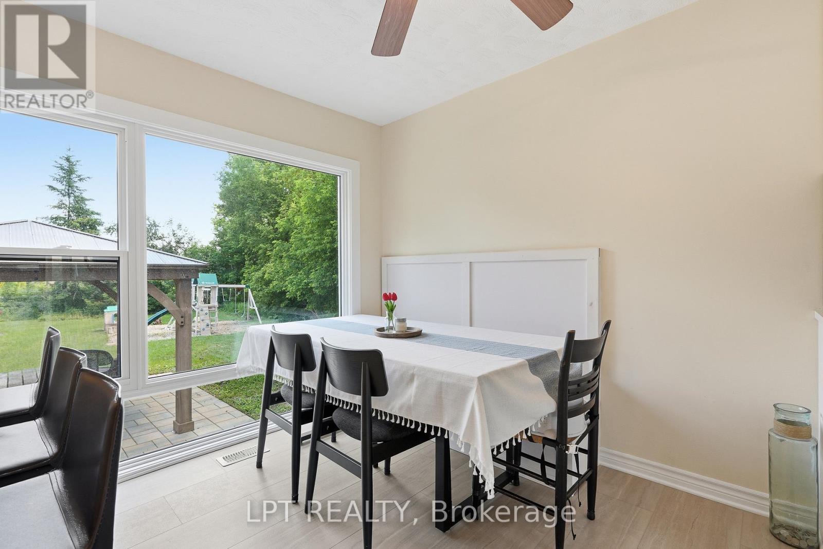 1467 MEADOW ROAD N - 9