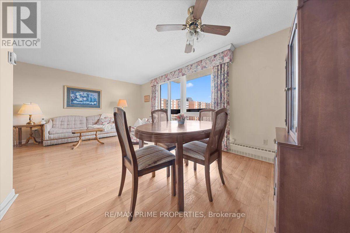 Condos for Sale in Ottawa – 903 – 1505 BASELINE ROAD, Ottawa – By Peter Sagos - Image 10
