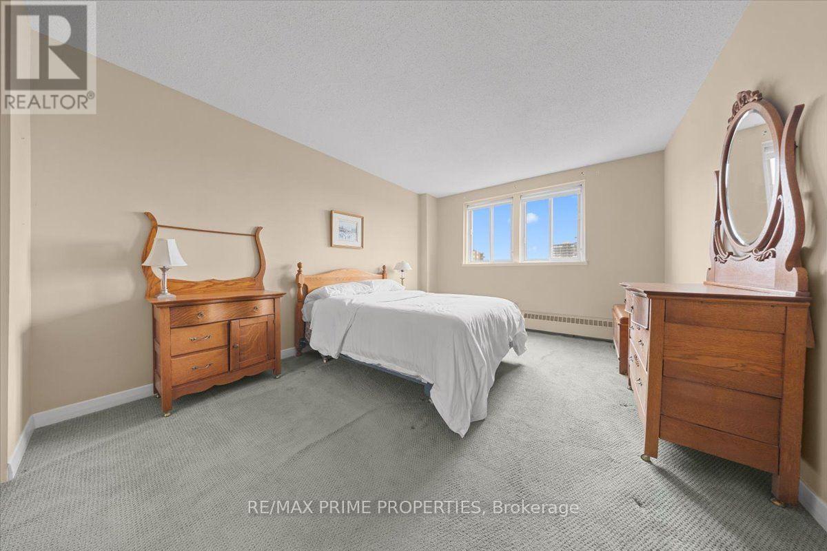 Condos for Sale in Ottawa – 903 – 1505 BASELINE ROAD, Ottawa – By Peter Sagos - Image 19