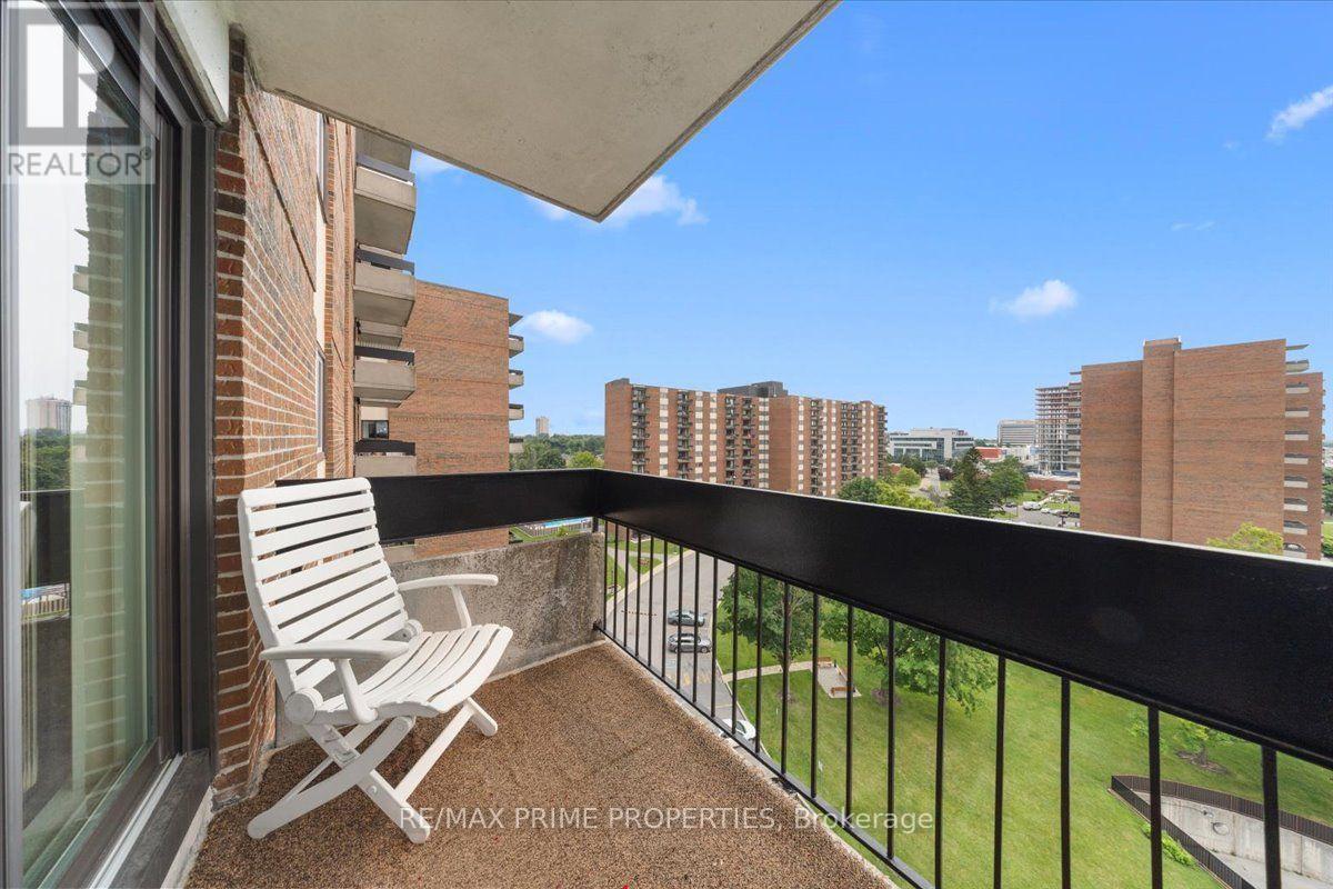 Condos for Sale in Ottawa – 903 – 1505 BASELINE ROAD, Ottawa – By Peter Sagos - Image 23