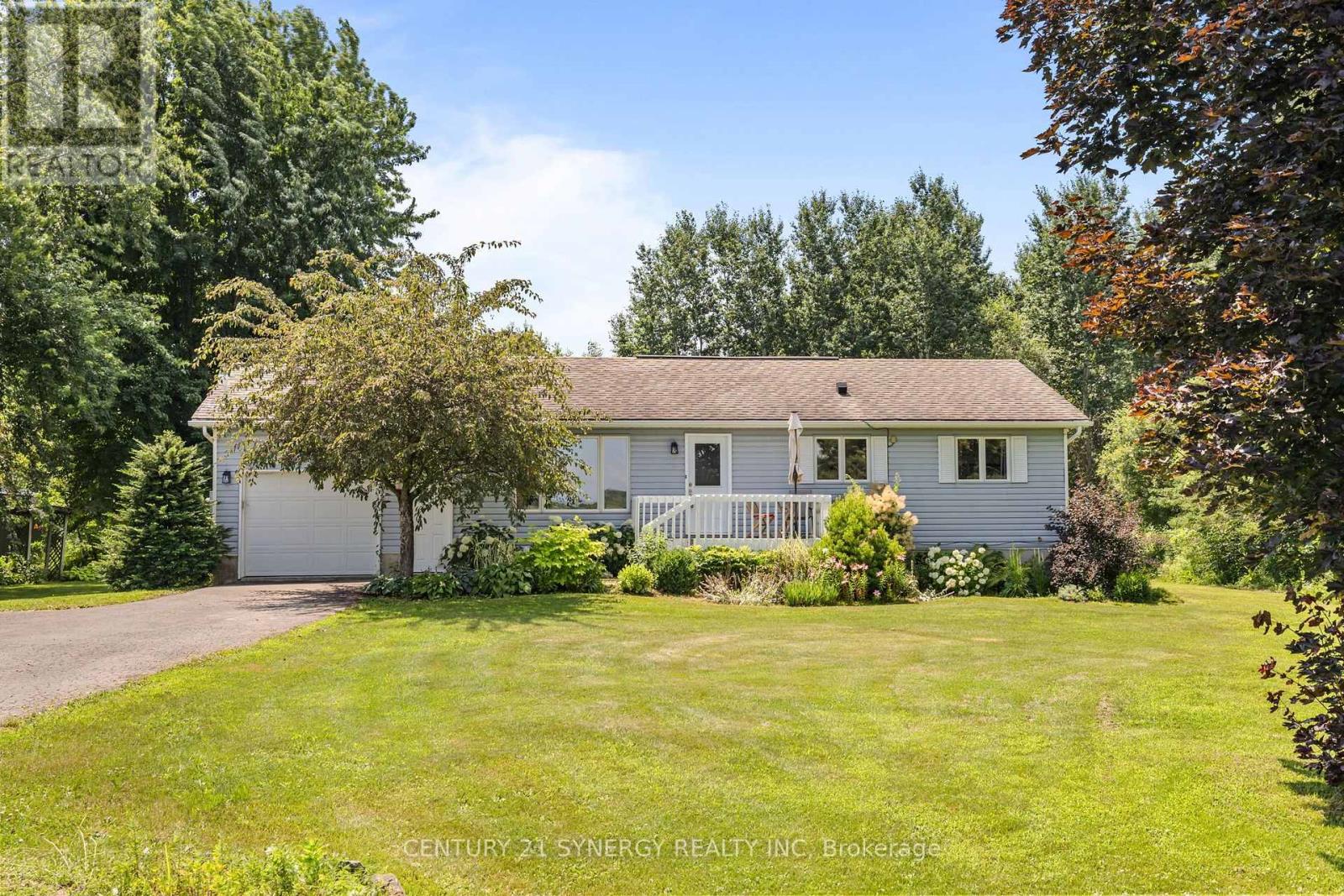 2282 ROXBOROUGH KENYON BOUNDARY ROAD - 2