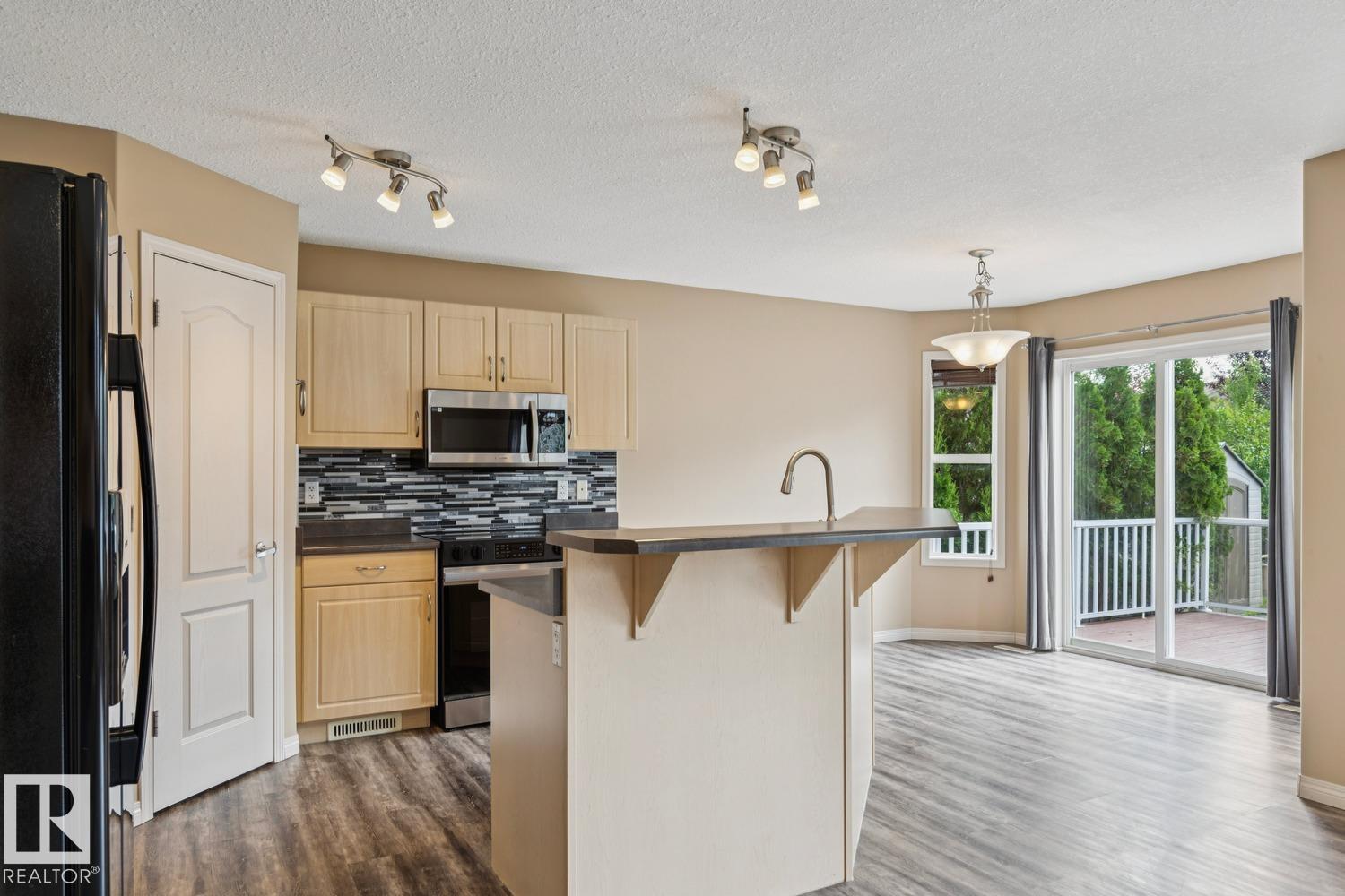 16765 119 ST NW - 14