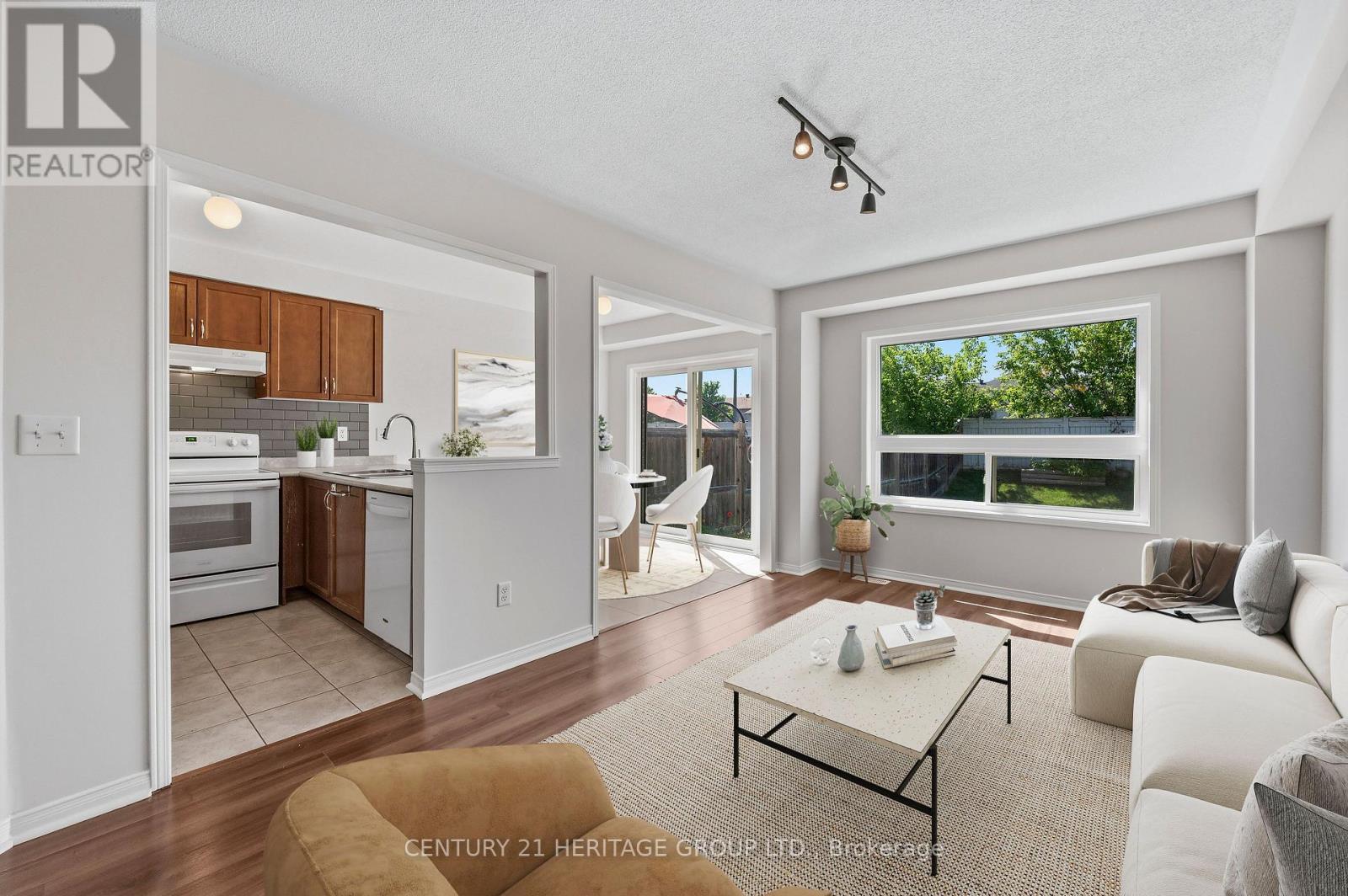 29 RUTHVEN CRESCENT - 11